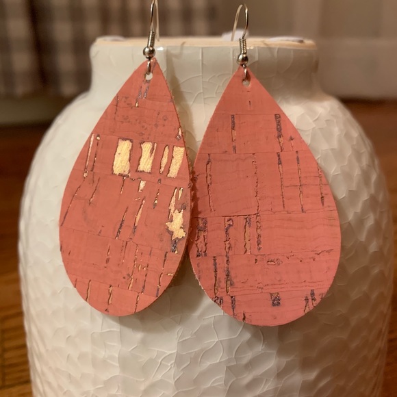 Bulk Spring Earring Set - Picture 4 of 6